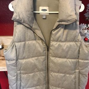 Old Navy Puffer Vest